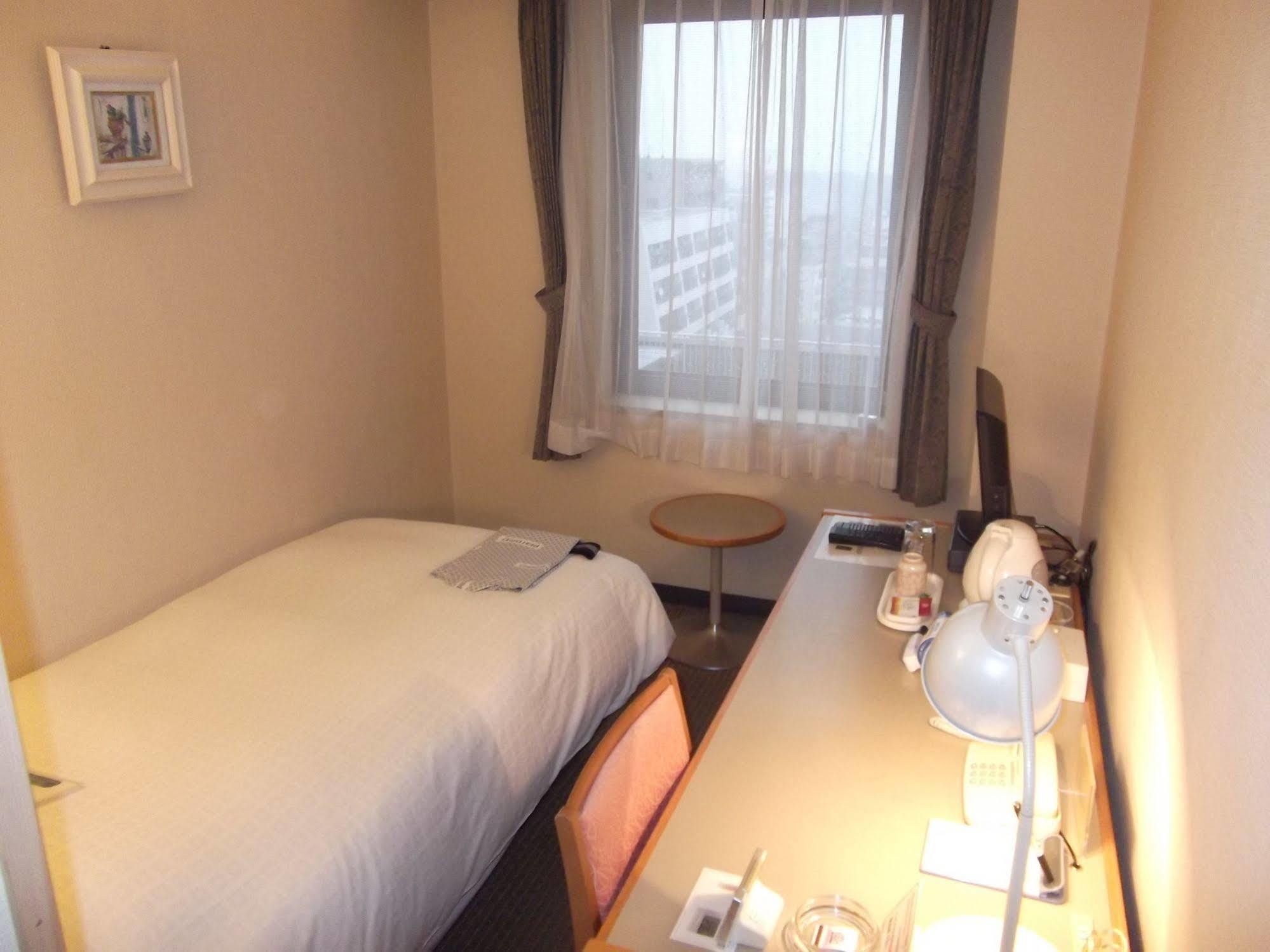 Ichikawa Grand Hotel Extérieur photo