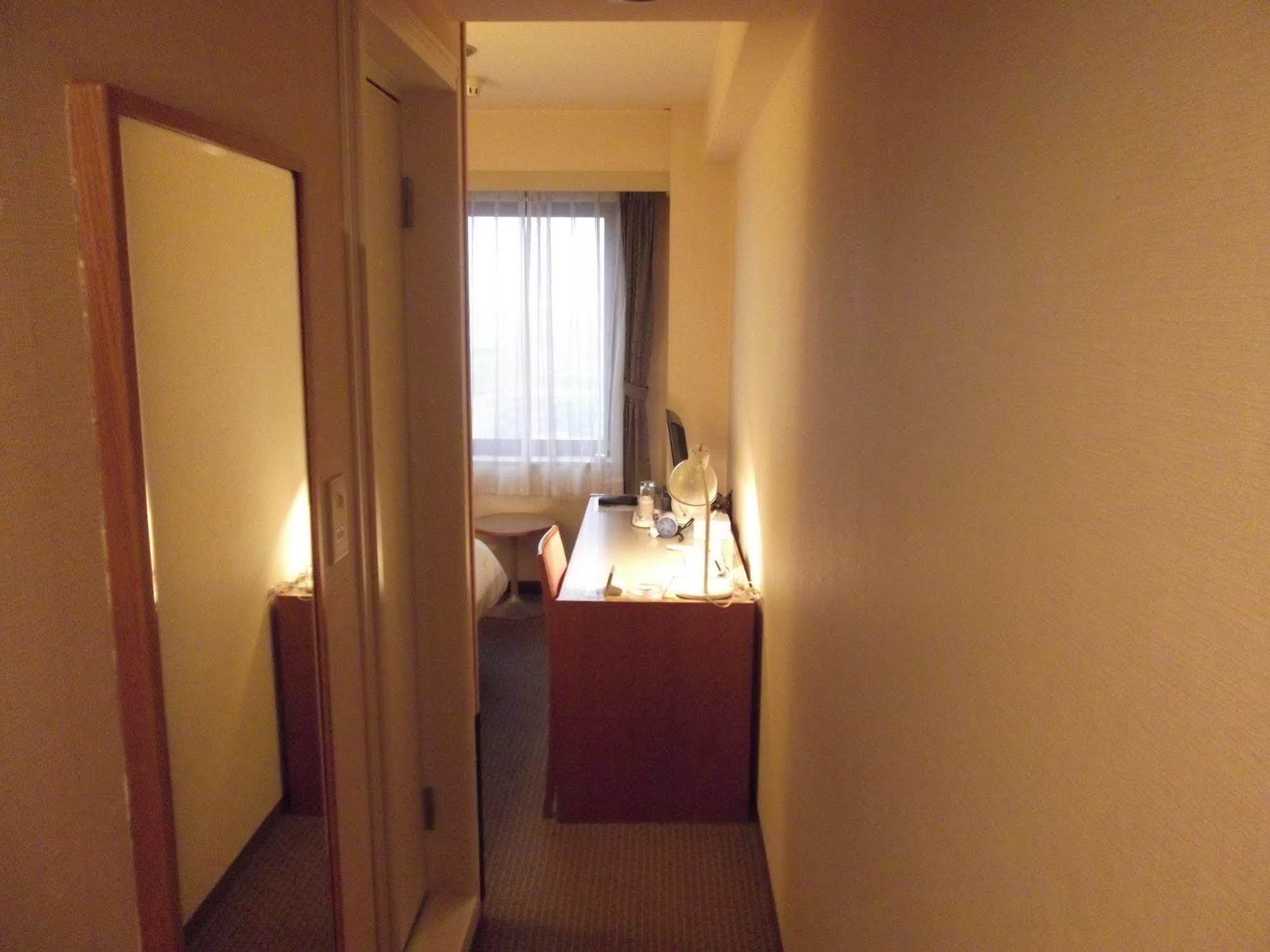Ichikawa Grand Hotel Extérieur photo