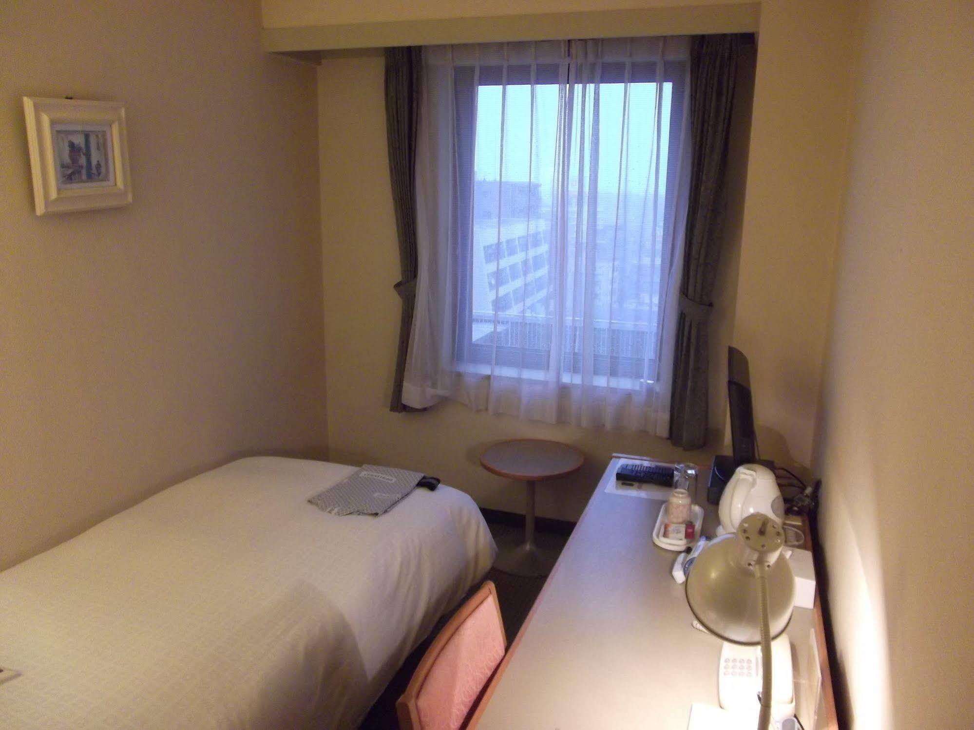 Ichikawa Grand Hotel Extérieur photo